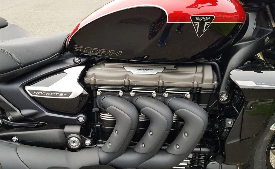Angebot Triumph Rocket 3 Storm R Bild 7: Angebot Triumph Rocket 3 Storm R