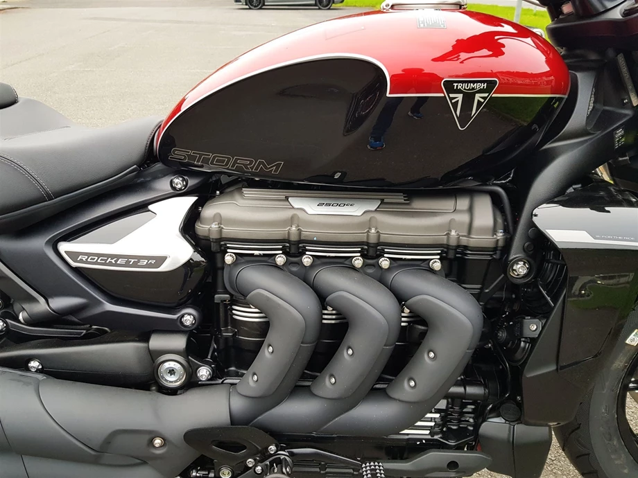 Angebot Triumph Rocket 3 Storm R Bild 7: Angebot Triumph Rocket 3 Storm R
