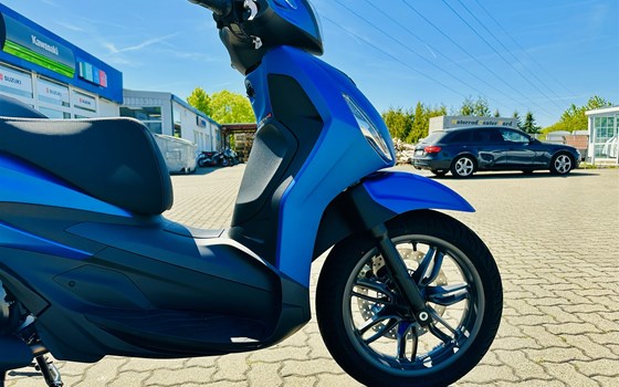Neufahrzeug Piaggio Beverly 400 S - Bild 12