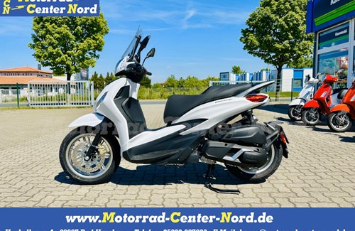 Neumotorrad Piaggio Beverly 400
