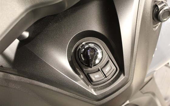 Gebrauchtmotorrad Yamaha Tricity 300 - Bild 11