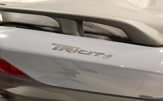 Gebrauchtmotorrad Yamaha Tricity 300 - Bild 2