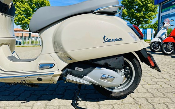 Neufahrzeug Vespa GTS 125 - Bild 10