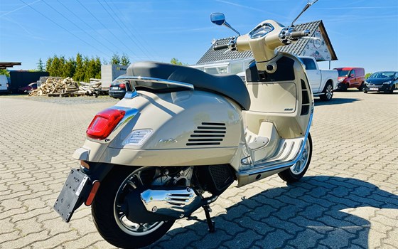 Neufahrzeug Vespa GTS 125 - Bild 4
