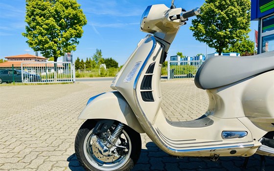 Neufahrzeug Vespa GTS 125 - Bild 9