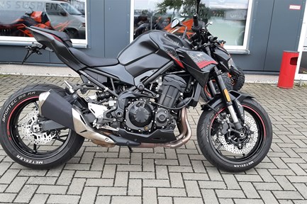 Kawasaki Z900