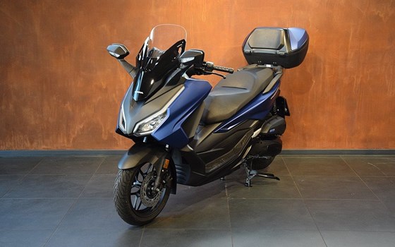 Neufahrzeug Honda Forza 125 - Bild 2 Neufahrzeug Honda Forza 125 - Bild 2