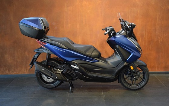 Neufahrzeug Honda Forza 125 - Bild 3 Neufahrzeug Honda Forza 125 - Bild 3