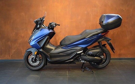 Neufahrzeug Honda Forza 125 - Bild 4 Neufahrzeug Honda Forza 125 - Bild 4