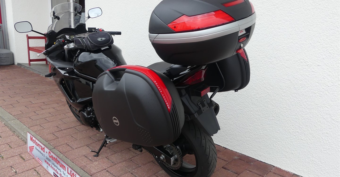 Offer Suzuki GSX 650 F