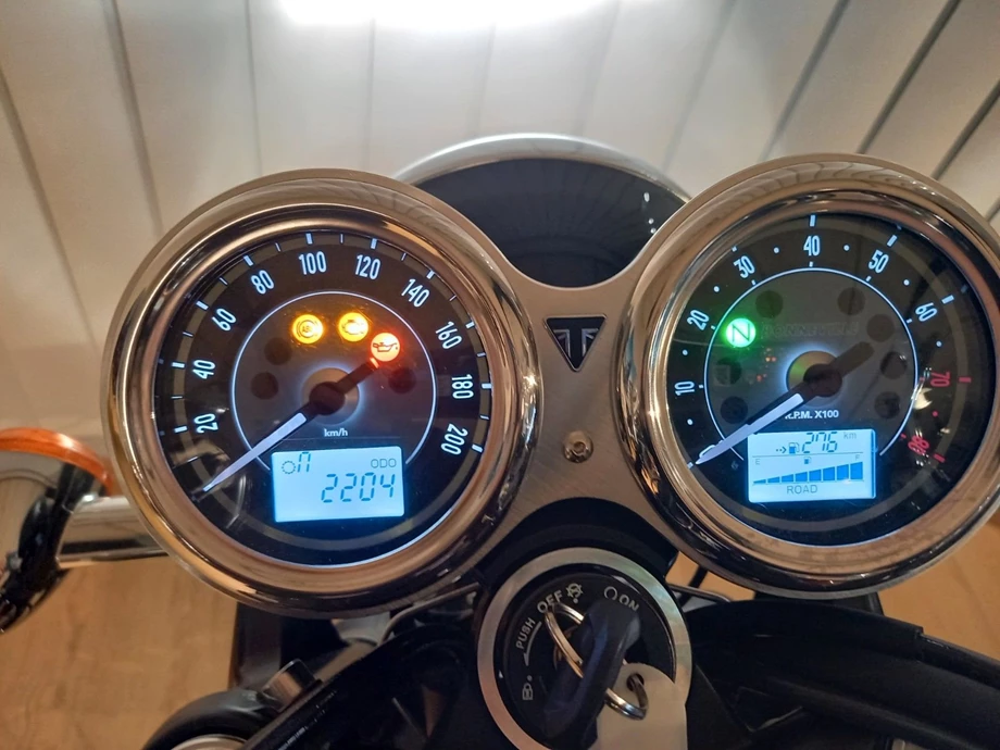 Angebot Triumph Bonneville T120 Bild 11: Angebot Triumph Bonneville T120