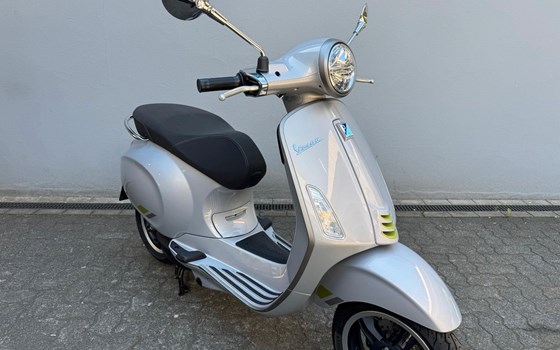 Gebrauchtmotorrad Vespa Primavera Tech Elettrica 70 - Bild 1