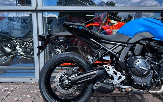 Neufahrzeug Suzuki GSX-8S - Bild 9