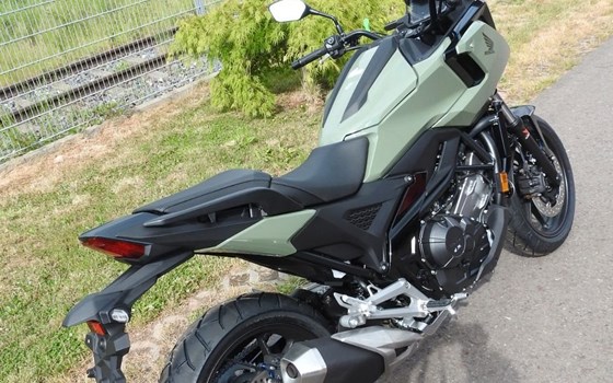 Gebrauchtmotorrad Honda NC750X - Bild 8