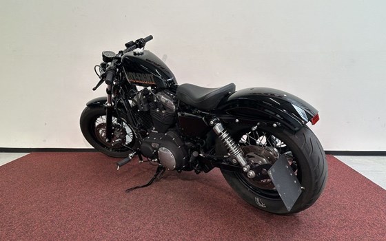 Gebrauchtmotorrad Harley-Davidson Sportster XL 1200X Forty-Eight - Bild 6