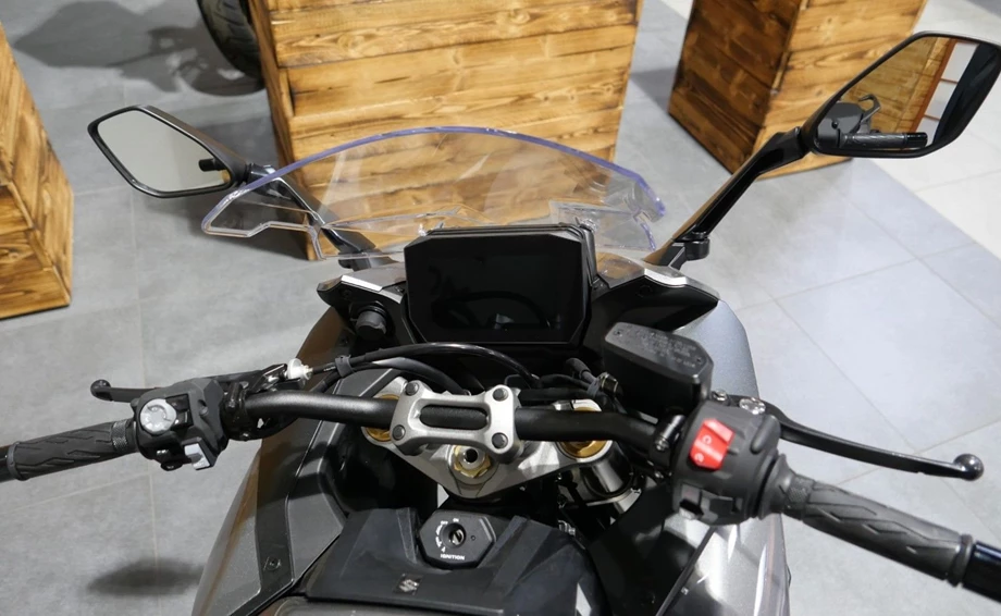 Angebot Suzuki GSX-S1000GT Bild 10: Angebot Suzuki GSX-S1000GT