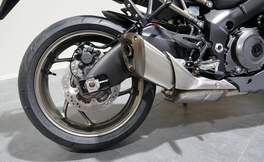 Angebot Suzuki GSX-S1000GT Bild 9: Angebot Suzuki GSX-S1000GT