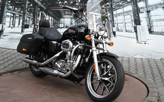 Gebrauchtmotorrad Harley-Davidson Sportster XL 1200T SuperLow - Bild 4