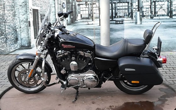 Gebrauchtmotorrad Harley-Davidson Sportster XL 1200T SuperLow - Bild 7