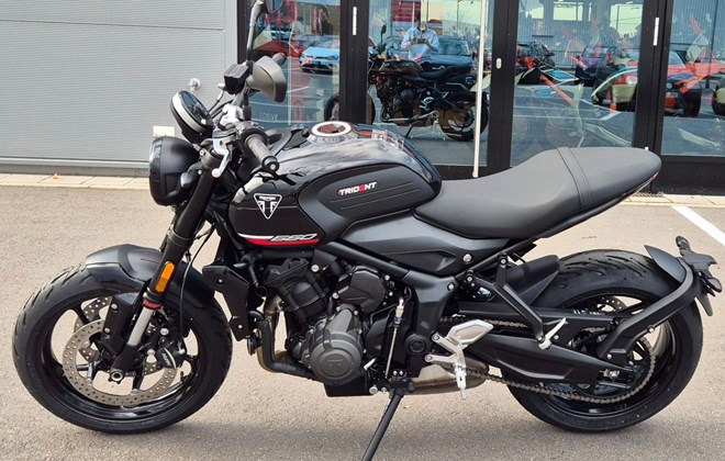 Triumph Trident 660