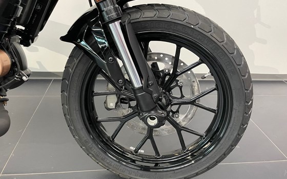 Neufahrzeug Ducati Scrambler 10° Anniversario Rizoma Edition - Bild 8