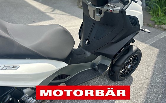 Neufahrzeug Piaggio MP3 310 - Bild 7 Neufahrzeug Piaggio MP3 310 - Bild 7