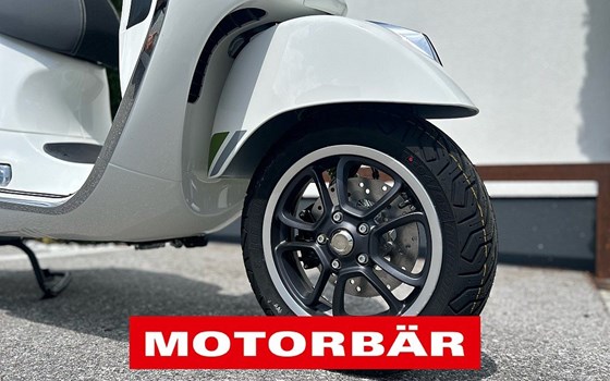 Neufahrzeug Vespa GTS 125 Supertech iGET - Bild 5 Neufahrzeug Vespa GTS 125 Supertech iGET - Bild 5