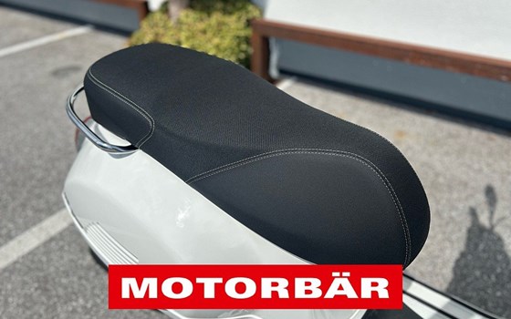 Neufahrzeug Vespa GTS 125 Supertech iGET - Bild 7 Neufahrzeug Vespa GTS 125 Supertech iGET - Bild 7