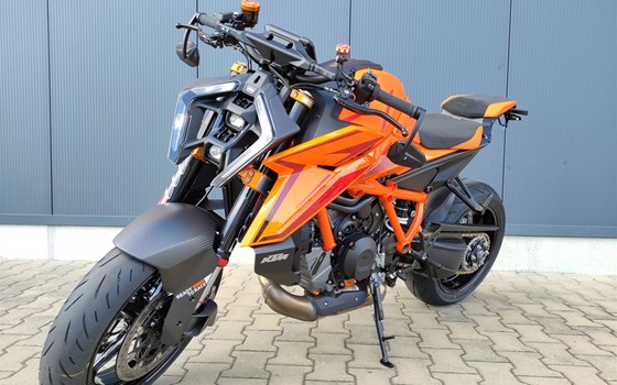 Gebrauchtmotorrad KTM 1390 Super Duke R - Bild 4
