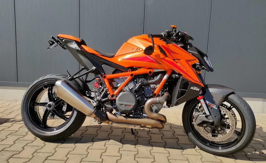 Angebot KTM 1390 Super Duke R Bild 2: Angebot KTM 1390 Super Duke R