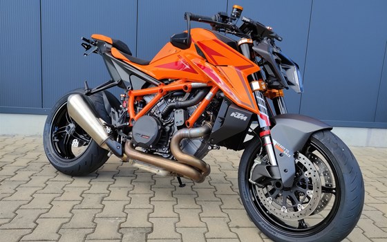 Gebrauchtmotorrad KTM 1390 Super Duke R - Bild 1