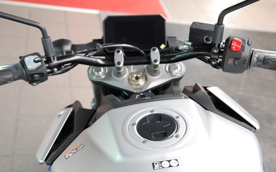 Neufahrzeug Suzuki GSX-S950 - Bild 8