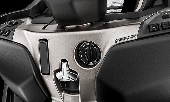 Neufahrzeug Piaggio MP3 530 HPE Exclusive - Bild 8