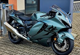 Neumotorrad Suzuki GSX-1300RR Hayabusa