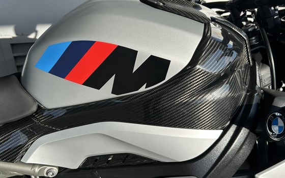 Neufahrzeug BMW M 1000 R - Bild 8 Neufahrzeug BMW M 1000 R - Bild 8