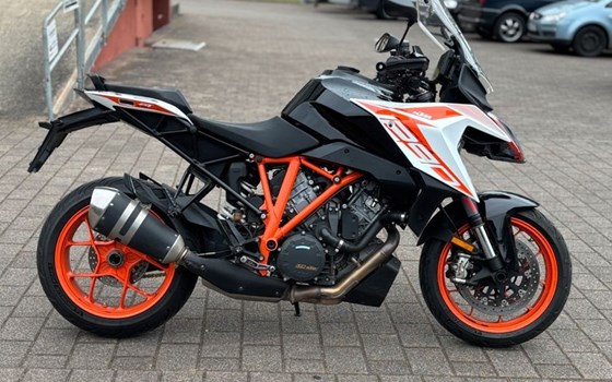 Gebrauchtmotorrad KTM 1290 Super Duke GT - Bild 1