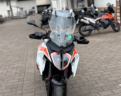 zum Vergrössern bitte anklicken!