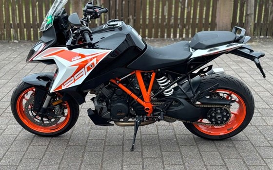 Gebrauchtmotorrad KTM 1290 Super Duke GT - Bild 3