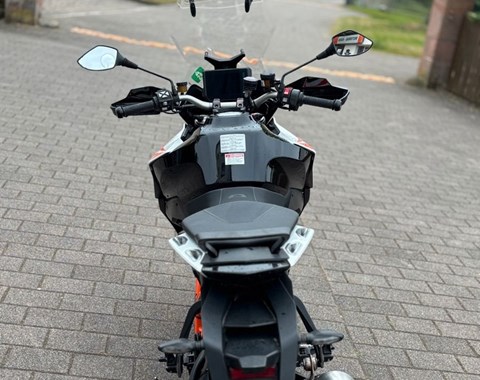 zum Vergrössern bitte anklicken!