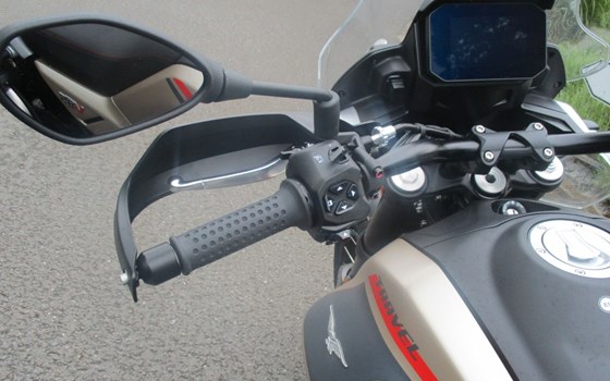 Neufahrzeug Moto Guzzi V85 TT Travel - Bild 9