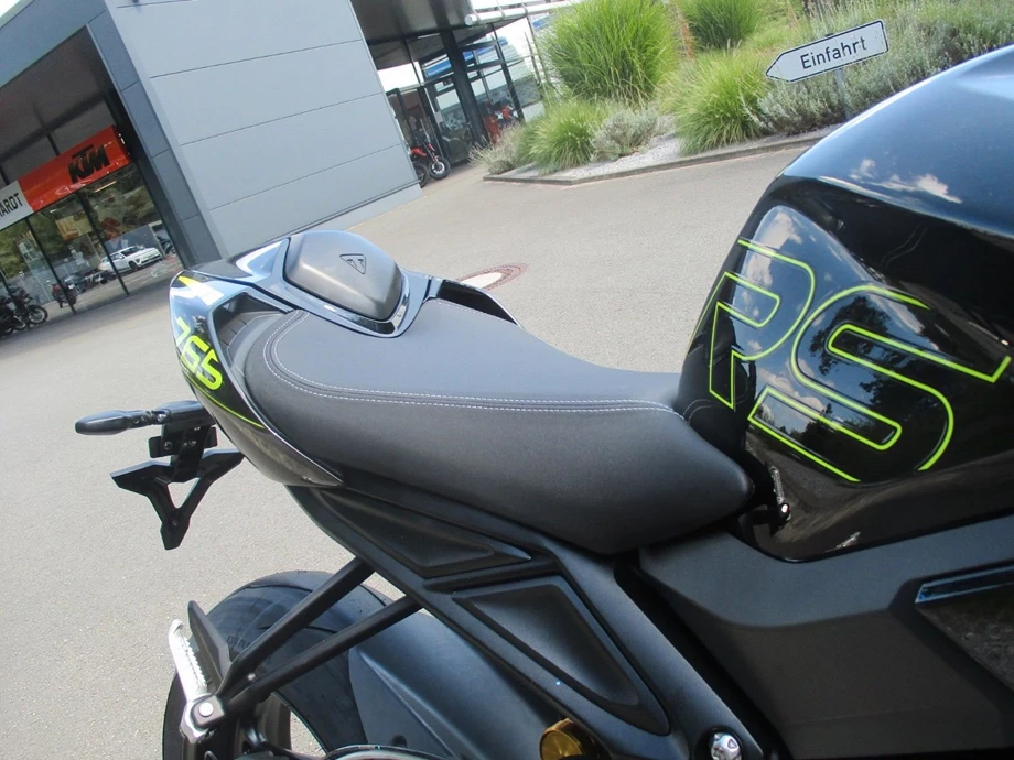 Angebot Triumph Street Triple 765 RS Bild 13: Angebot Triumph Street Triple 765 RS
