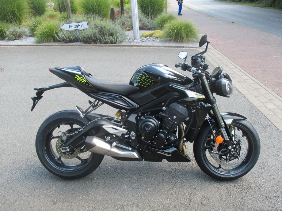 Angebot Triumph Street Triple 765 RS Bild 6: Angebot Triumph Street Triple 765 RS
