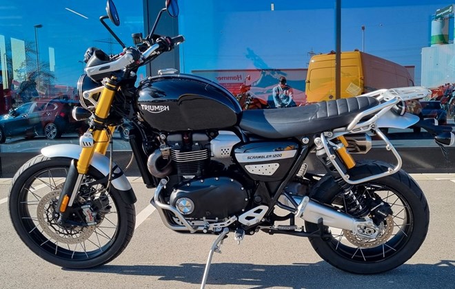Triumph Scrambler 1200 XE
