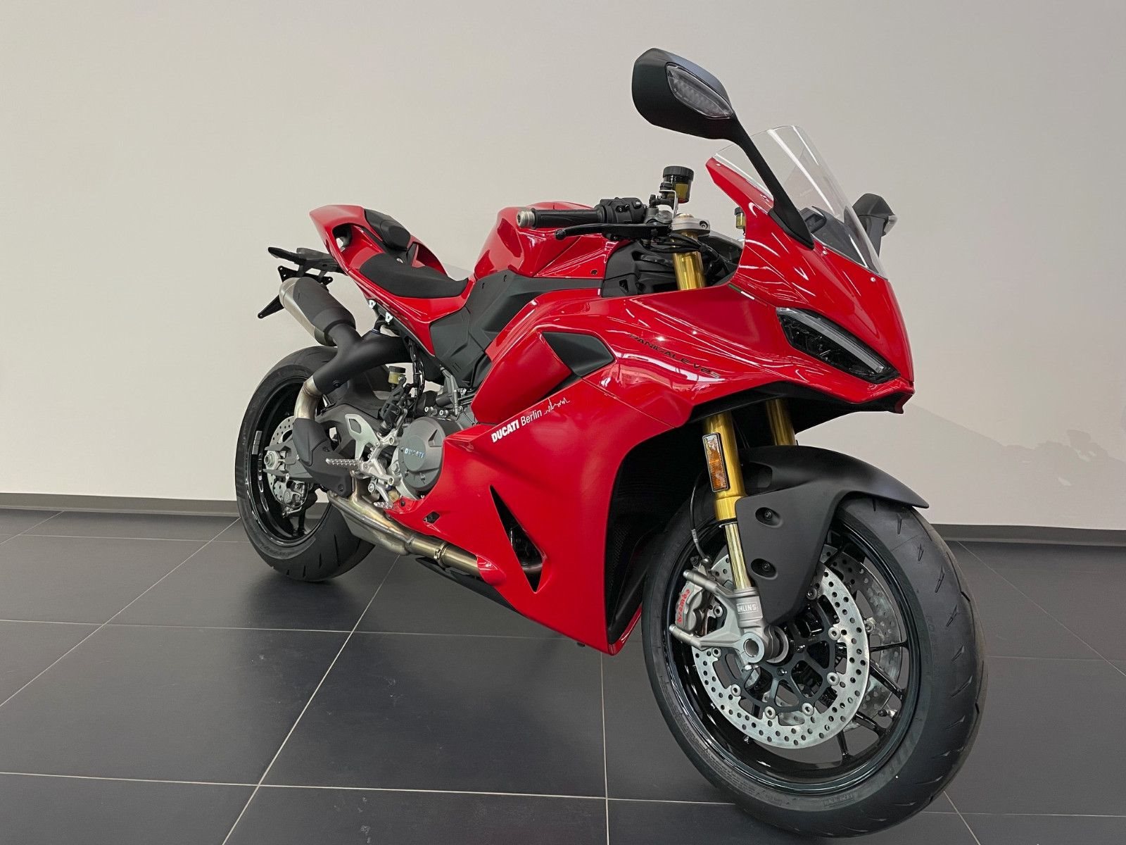 Ducati Panigale V2 S