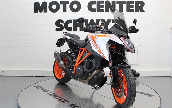 Motorrad Occasion KTM 1290 Super Duke GT - Bild 2