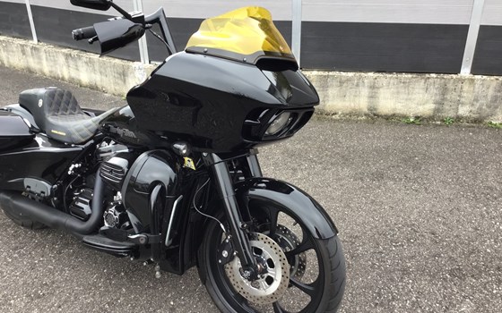 Gebrauchtmotorrad Harley-Davidson Road Glide FLTR - Bild 4