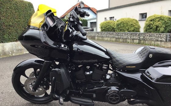 Gebrauchtmotorrad Harley-Davidson Road Glide FLTR - Bild 6