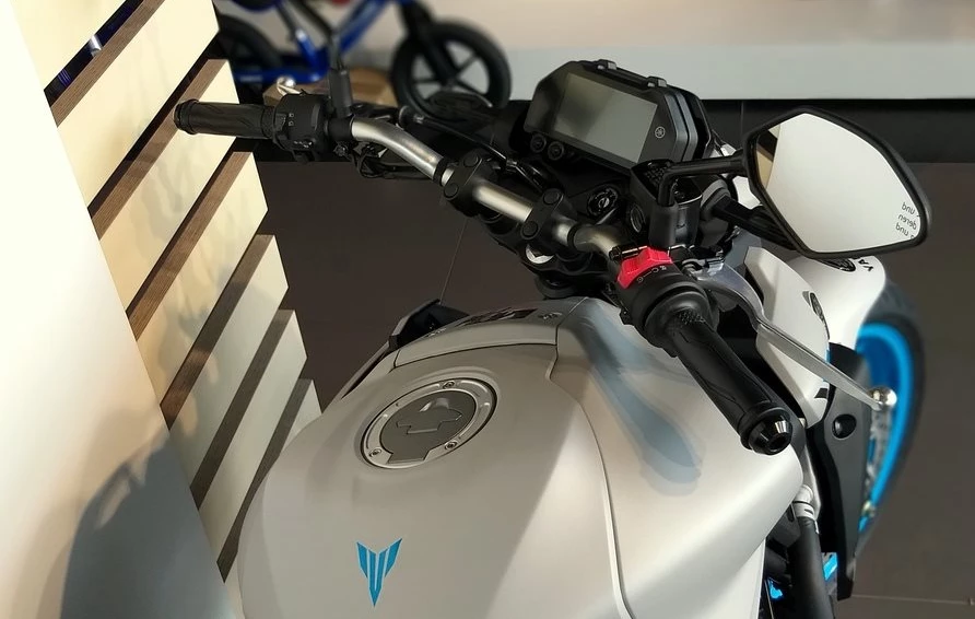 Angebot Yamaha MT-03 Bild 4: Angebot Yamaha MT-03