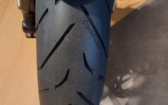 Gebrauchtmotorrad Triumph Street Triple R - Bild 7