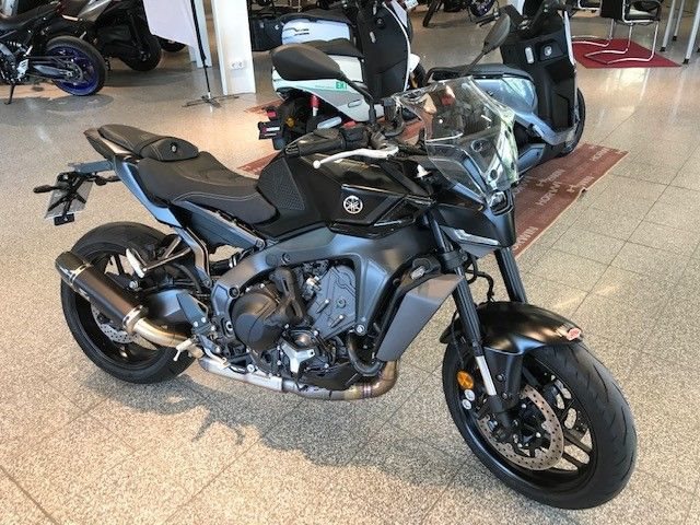 Yamaha MT-09 Y-AMT 
